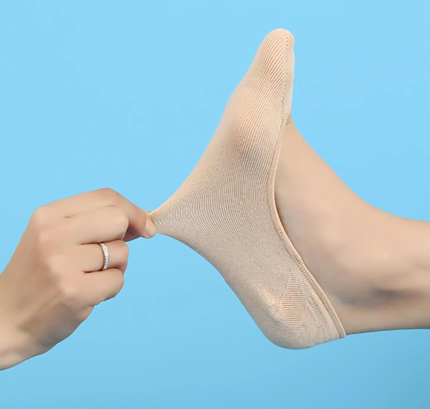 Bestjybt No Show Socks Women Ultra Low Cut Socks Cotton Seamless Non Slip Invisible Liner Footies for Flats 4 Pairs