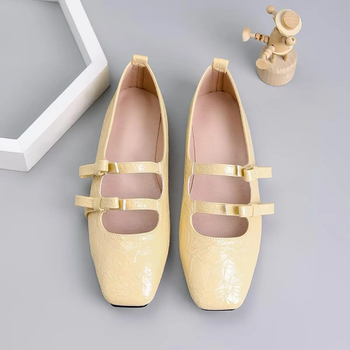 ChaiRong Zhou Women Two Cute Bowknot Mary Jane Pleated Leather Ballet Flats Slip on Square Toe Casual Party Dress Shoes