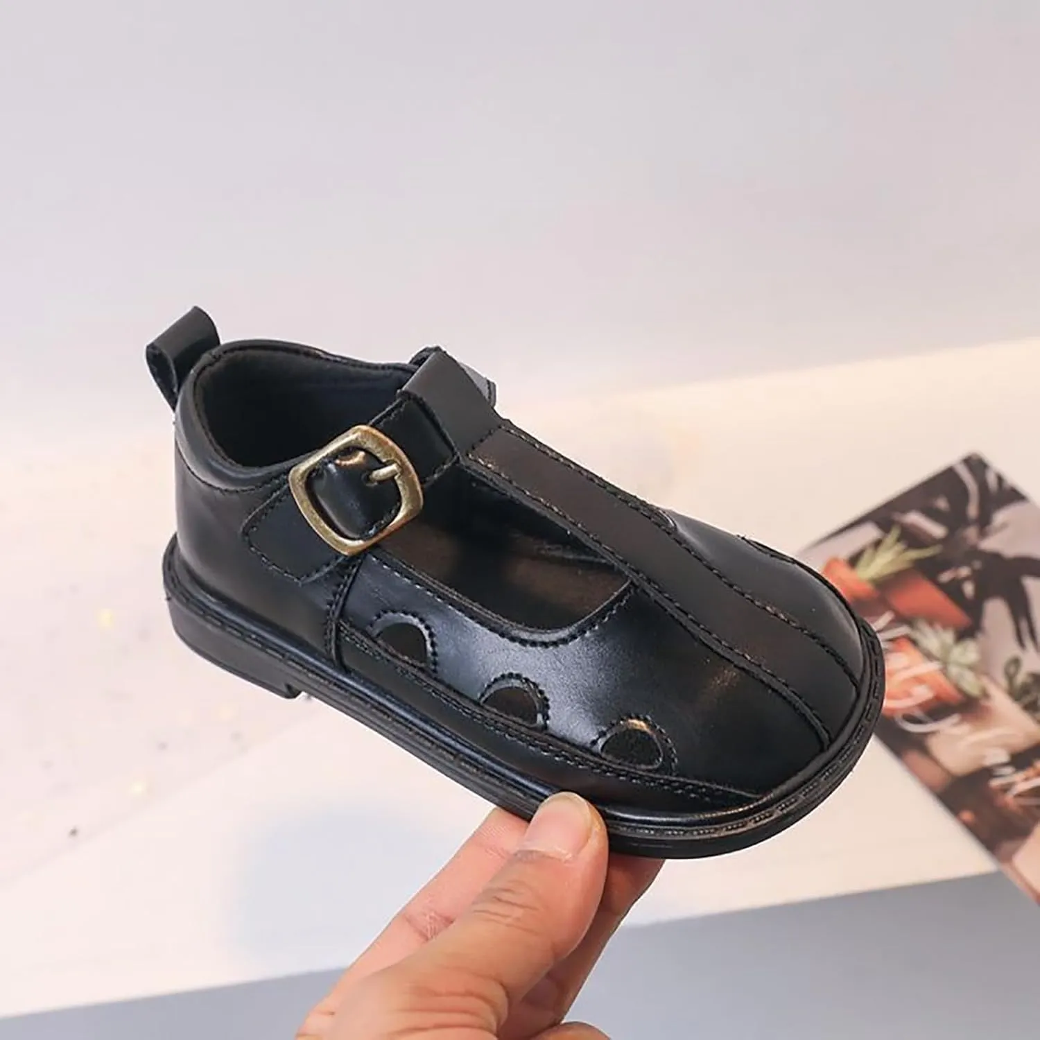 Girls Leather Closed Toe Hollow Sandals Mary Jane Dress Shoes Ballet Flat Toddler School Pary Princess Shoes