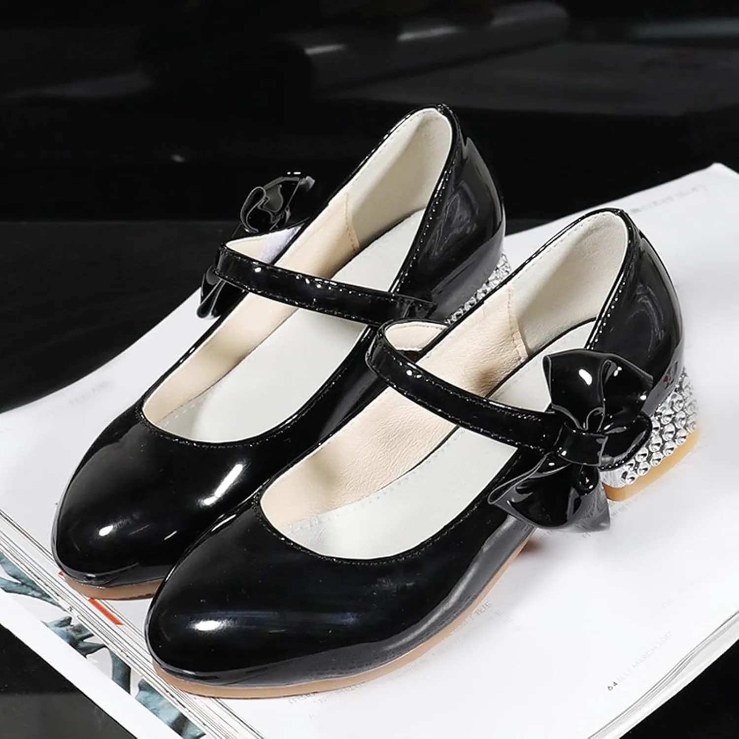 Girls Mary Jane Dress Shoes for Kids Bowknot Hook and Loop Low Heel Flower Girl Wedding Flat Kids Wide Tennis Shoes