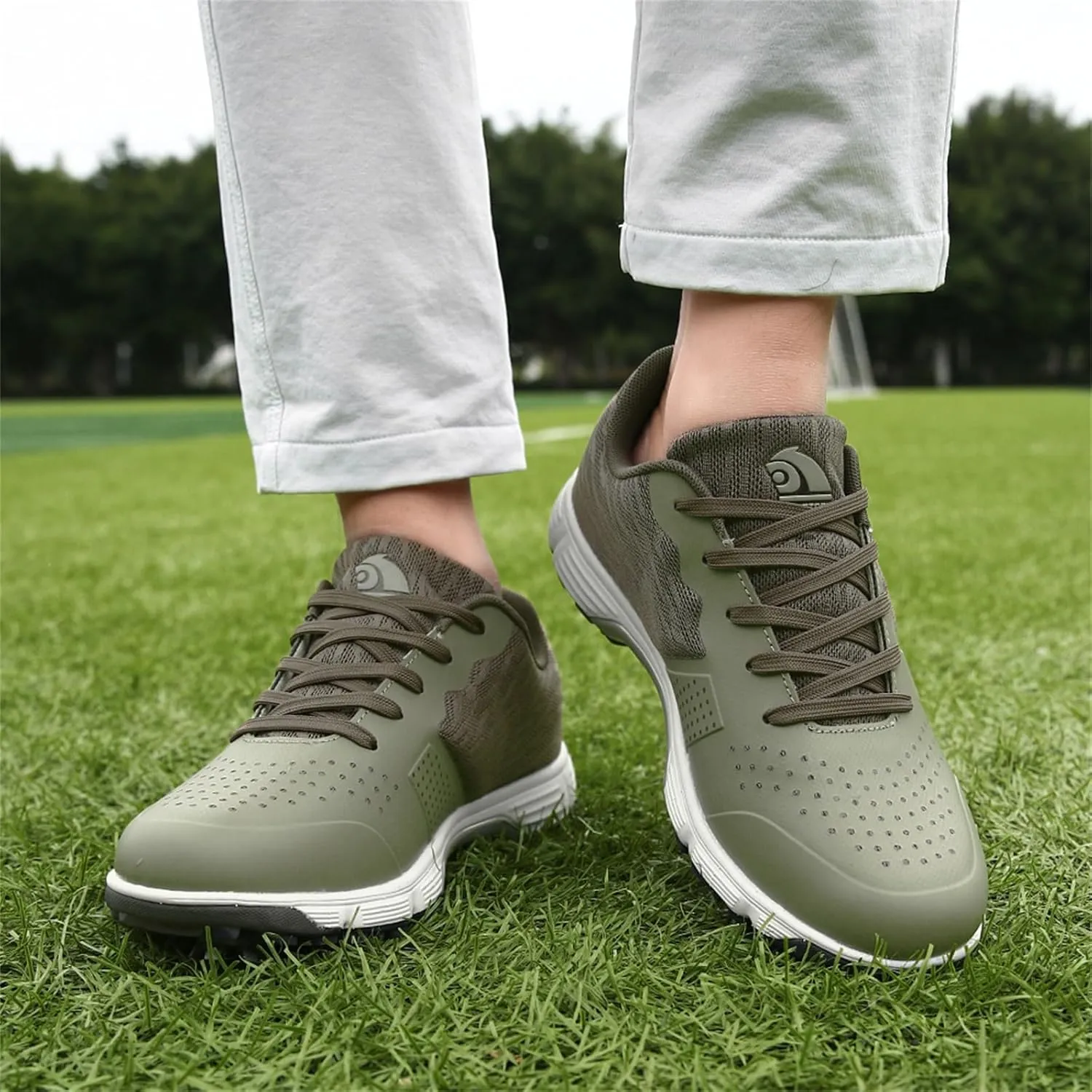 Golf Shoes for Men Professional Lightweight Golf Wears Lace-Up Spikes Golfers Sneakers Anti Slip Breathable Walking Footwears