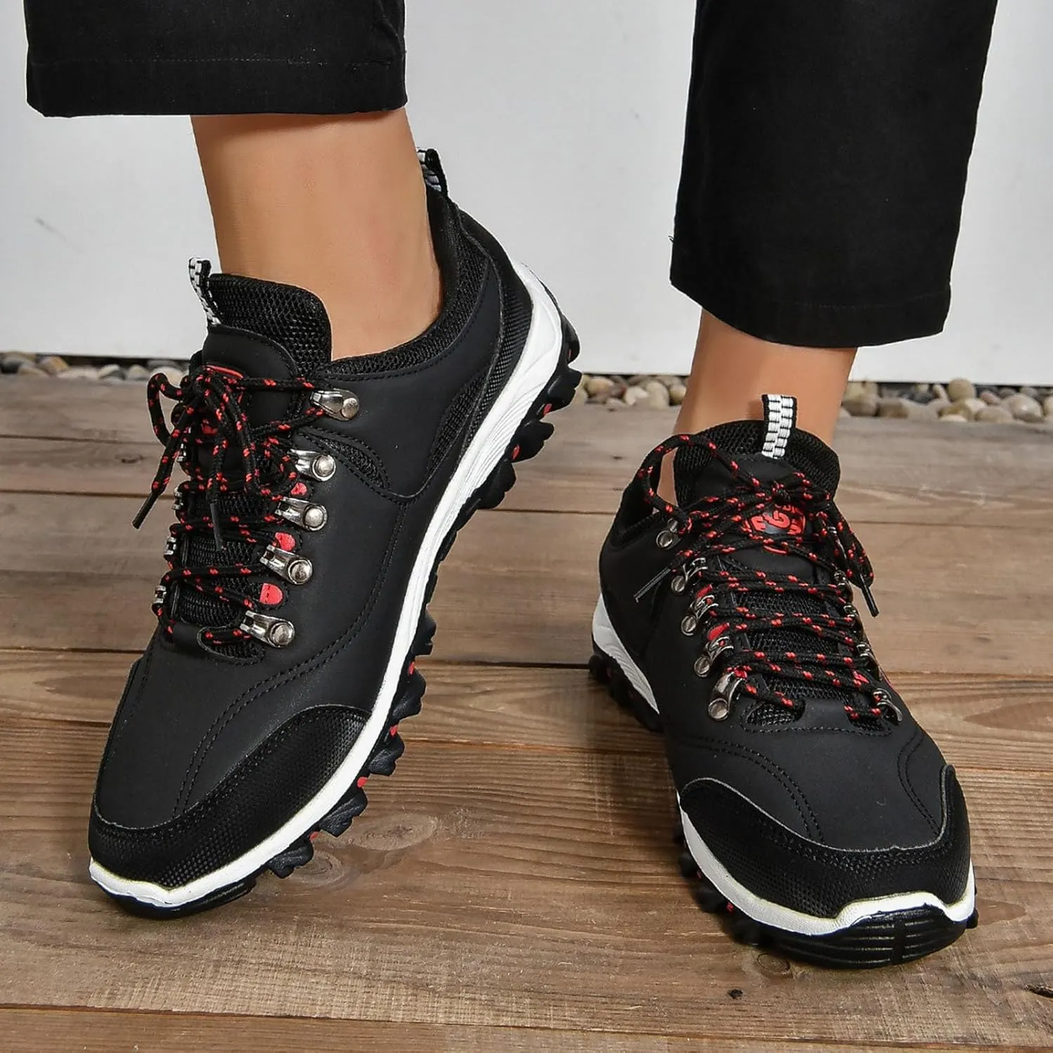 Non Slip Work Shoes for Men Walking Shoes Lightweight Breathable Slip On Running Shoes Workout Tennis Fashion Sneakers