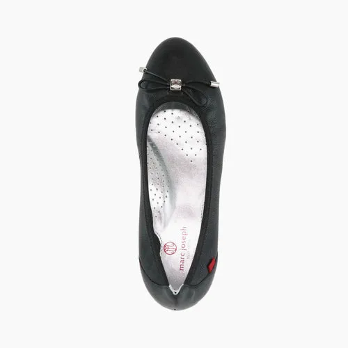 Riedel Ave Flat, Women