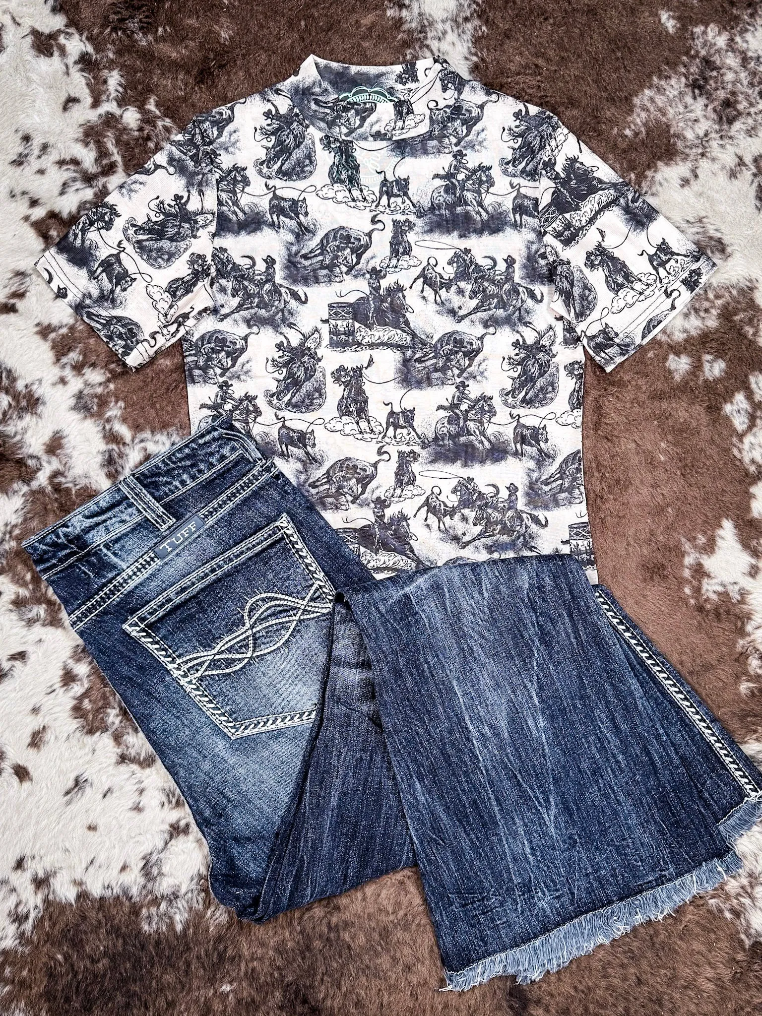 Rodeo Road Short Sleeve Mesh Top