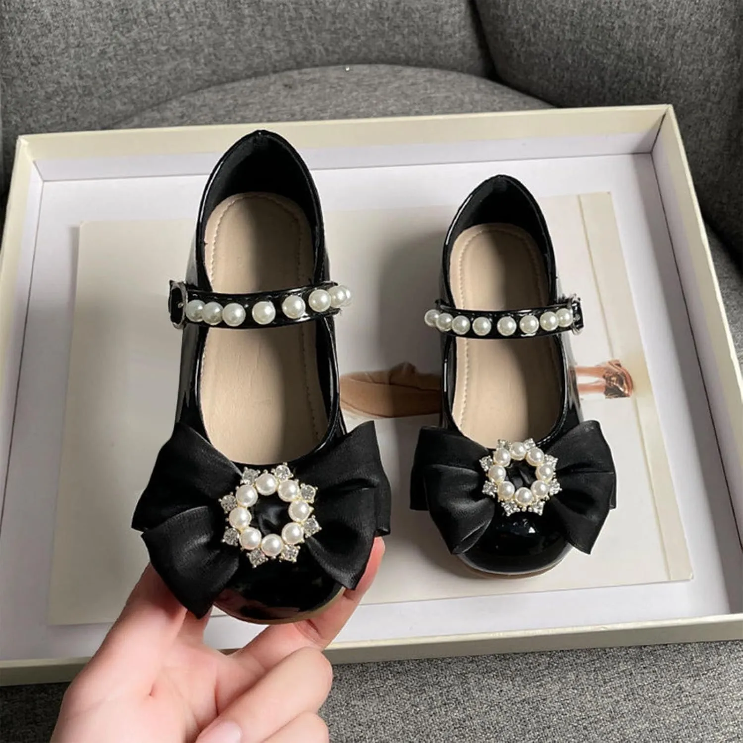 Toddler Girls Dress Shoes with Pearls Bow Mary Jane Flats Flower Girl Shoes for Wedding Party Toddler Dress up Shoes