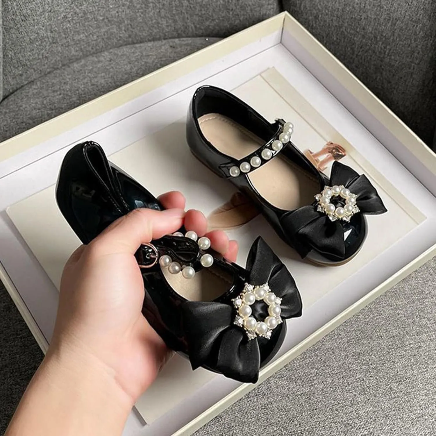 Toddler Girls Dress Shoes with Pearls Bow Mary Jane Flats Flower Girl Shoes for Wedding Party Toddler Dress up Shoes