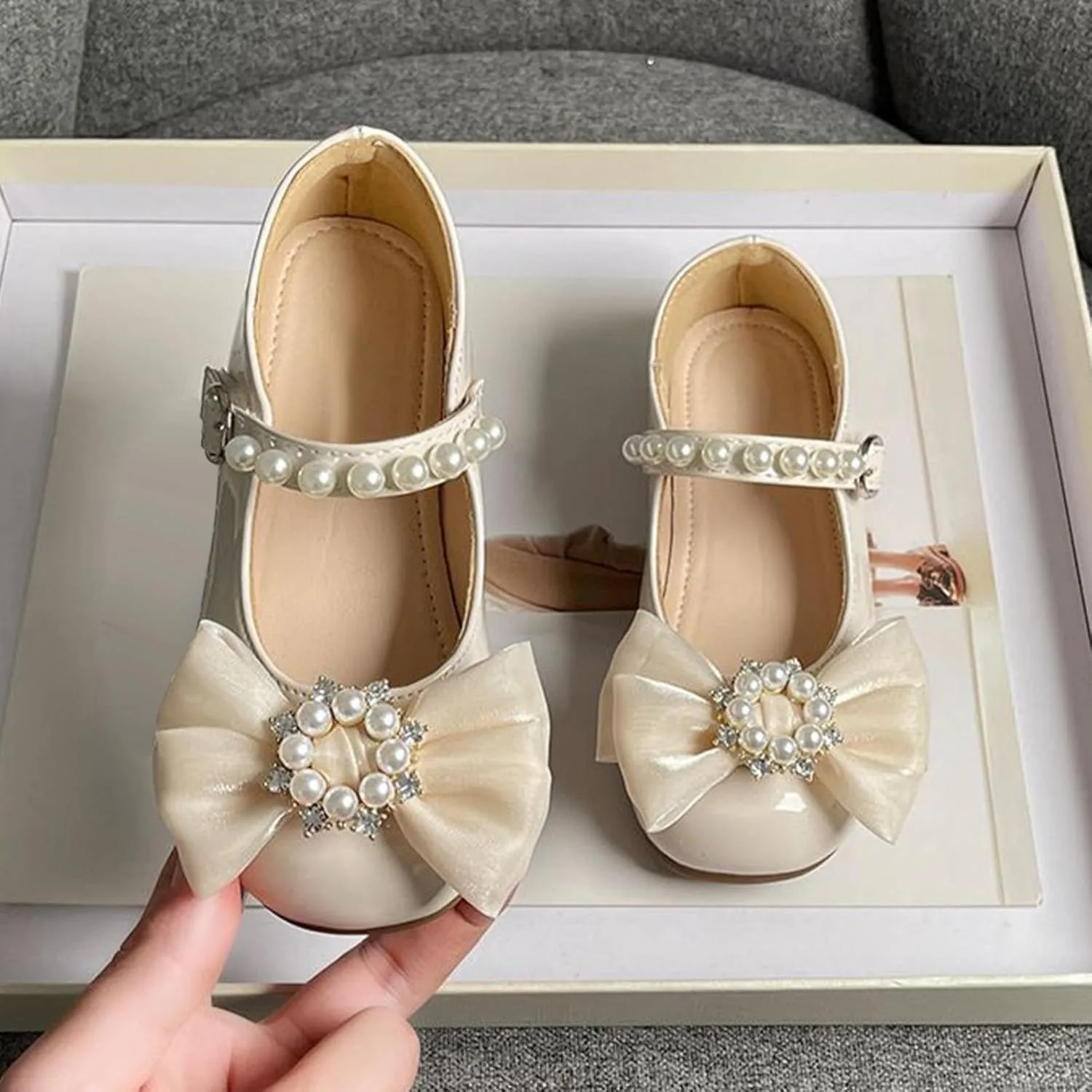 Toddler Girls Dress Shoes with Pearls Bow Mary Jane Flats Flower Girl Shoes for Wedding Party Toddler Dress up Shoes