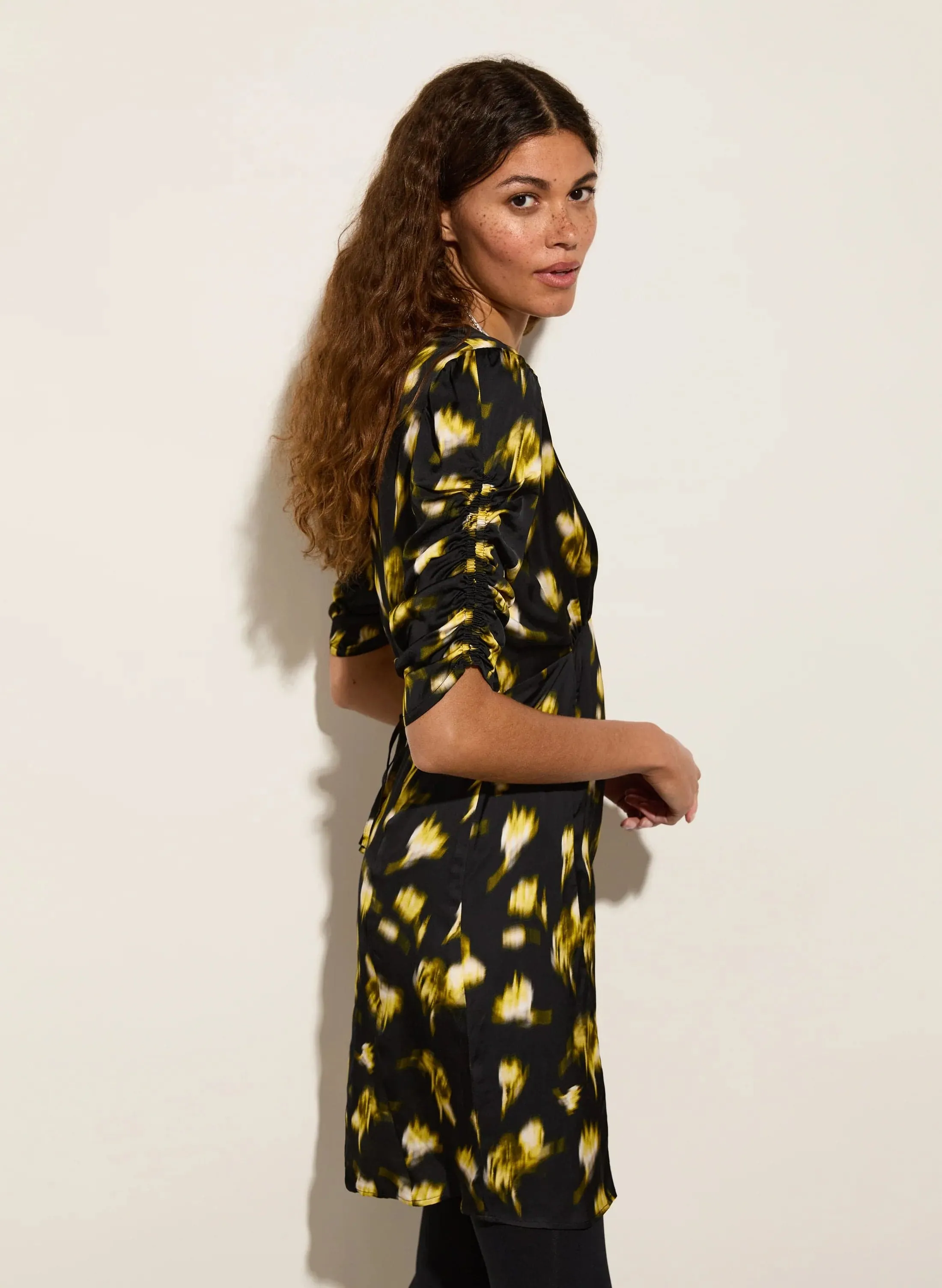 Winnie LENZING™ ECOVERO™ Recycled Dress | Black Blurred Floral